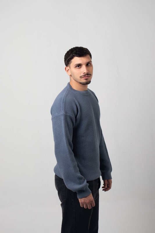 The Omeny knitted sweater - Light Blue Edition